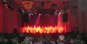 こちらはカボナイト。世界中のセールスマンたちは夜通し古城で踊り続ける。とにかく元気。